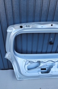 фото thumb №10, Кришка багажника багажника задня задня suzuki celerio