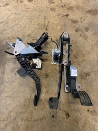 фото thumb №1, Педаль гальма focus 3 універсал bv61-2467-gb