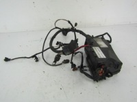 Купить Volvo s40 2 коробка предохранителей 8688040 1,6d 04-07, фото thumb