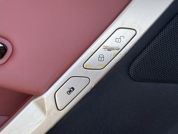 фото thumb №5, Bmw ix i20 боковина обивка дверь левый перед 9495965