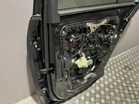 фото thumb №14, Комплектні двері праві зад задні скло mercedes e-klasa w214 2023- sedan