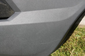 фото thumb №8, Боковина двері оббивка правий зад vw tiguan ii r line шкіра