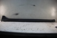 фото thumb №1, Молдинг порог правая audi a4 b9 lift kombi allroad 8w9853860j