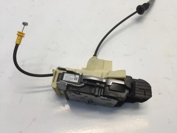 фото thumb №1, Volvo xc40 2020 замок дверь правый зад 32131411