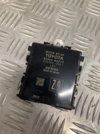 фото thumb №1, Модуль реле двірник toyota aygo x 22-