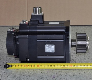 HF-SP152B MITSUBISHI serwomotor z hamulcem 1,5kW