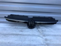 фото thumb №1, Vw golf viii sportsvan решётка радиатора решётка радиатора 5h0853655