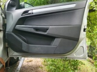фото thumb №13, Стекло дверь правая перед opel astra h универсал 2005 z157 1.7 cdti 80km 59kw