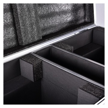Транспортировочный ящик CASE для 2 подвижных головок LIGHT4ME VENOM SPOT BEAM 150