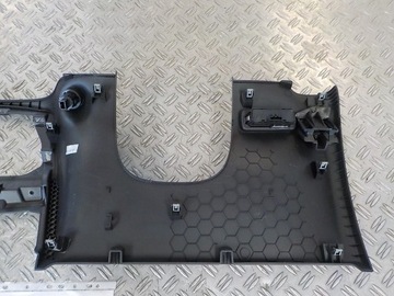 фото thumb №8, Защита консоли volvo оригинальный номер 31442616