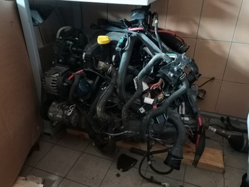 фото thumb №1, Renault 1.5 dci двигатель комплектный з оснащение