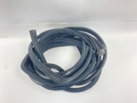 Купить Уплотнители велюровые дверь чёрные 4шт комплект  mercedes w140, фото thumb