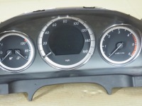 фото thumb №7, Mercedes w204 панель приборов 2049005702 англичанин