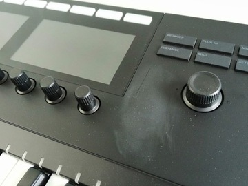 Родные приборы KOMPLETE KONTROL S49 MK2