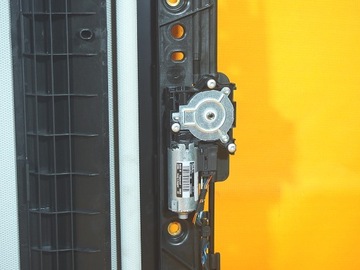 фото thumb №10, Audi q7 4m люк панорама моторчик модуль ролета 4m0877041