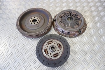 фото thumb №9, Комплект сцепления toyota corolla verso zer_, zze12_, r1_ 3125005100 1.8l