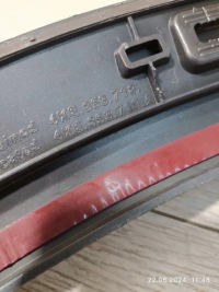 фото thumb №11, 8978. e-tron молдинг крыло правый перед 4ke853718