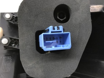 фото thumb №13, Vw t-roc лампа led права зад 2ga945096d