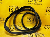 фото thumb №1, Кузовная прокладка крышки багажника audi a8 d5