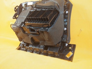 фото thumb №8, Audi e-tron бардачок панели распределительной 4kl857035a