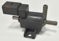 фото thumb №1, Клапан вакуумa vw passat b6 golf vi 06f906283f