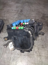 фото thumb №5, Коробка запобіжників kia ceed i 1.6 crdi