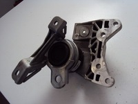 фото thumb №3, Подушка двигателя range rover evoque 11-