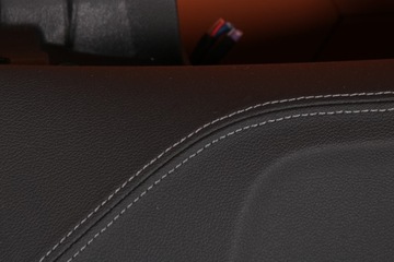 фото thumb №11, Bmw g20 g21 lci g22 g23 g26 оригінальна панель роздавальна консоль шкіра