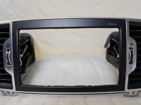 фото thumb №3, Решітка обдув впуск середній рамка радіо dekor лівий kia sportage iv 4