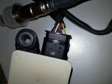 фото thumb №12, Датчик tlenku azotu nox renault trafic iii 2.0dci - 227937820r 0281008366