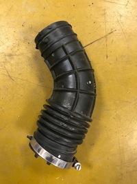 фото thumb №1, Труба воздухозаборник воздуха renault megane iv 1.3 tce