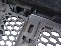 фото thumb №8, Решётка радиатора решётка радиатора jeep wrangler jl sahara bardzo хороший