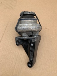 Купить Mercedes sls подушка кронштейн коробки a1972400118, фото thumb