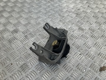 фото thumb №1, Лапи подушка двигуна smart fortwo w453 1.0 sce