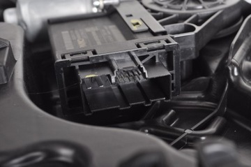 фото thumb №6, Volvo v60 ii подъемник стекла левый задний 31462706