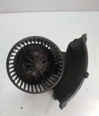 фото thumb №1, Воздуходувка обдув vw transporter t5 7e1820021