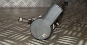 фото thumb №11, Bmw e60 e65 e70 e90 3.0 d m57n2 планка впрыскивающий датчик топлива 7795514 06r