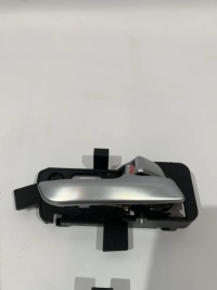 фото thumb №2, Ручка внутренняя правая kia picanto iii 17-