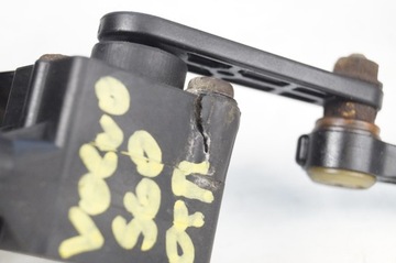 фото thumb №9, Volvo s60 датчик вирівнювання світла лампа 8622446