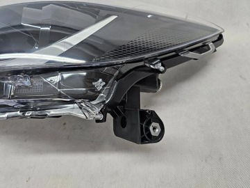 фото thumb №15, Toyota corolla cross 20 лампа перед передняя левая полный led линза 16-183