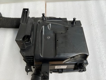 фото thumb №11, Корпус фільтра повітря mercedes a6070900101