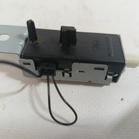 фото thumb №5, Ford escape 20- підсилювач антени usa чорний червоний