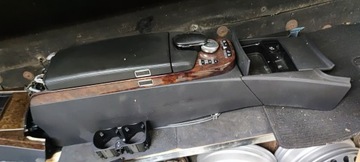 фото thumb №10, Mercedes w221 подлокотник переднее чёрный