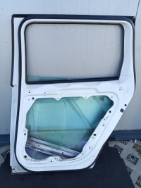 фото thumb №16, Дверь правый задняя белый vw passat b7 kombi lb9a