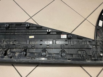 фото thumb №11, Hyundai ioniq v 5 планка дверь правая задняя зад