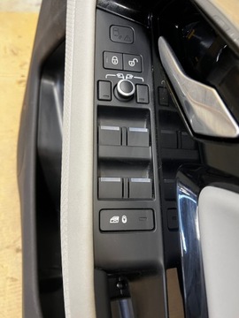 фото thumb №6, Оббивка двері правий перед range evoque l551 rhd