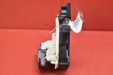 фото thumb №4, Замок двері правий зад задній 5e0839016 skoda rapid hb 12-17