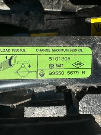 фото thumb №2, Домкрат подъемник корпус renault master iii 995505679r