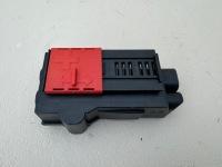 фото thumb №1, Mercedes gl x166 12r- крышка защита корпус коробка предохранителей