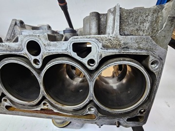 фото thumb №11, Блок двигуна audi a4 b6 b7 1.6 8v alz 06b103019h